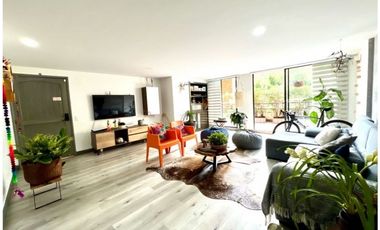Venta de apartamento en el Poblado Medellín, sector Club Campestre
