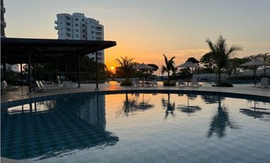 SE VENDE APARTAMENTO TIPO LOCK OFF EN SANTA MARINA