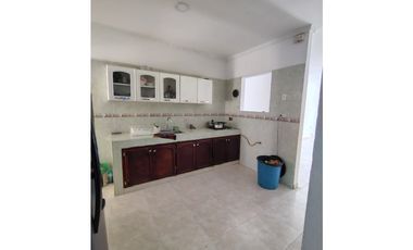 SE ARRIENDA CASA EN EL BARRIO EL MORA DE MONTERIA.