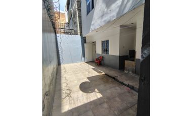 SE ARRIENDA CASA EN EL BARRIO EL MORA DE MONTERIA.