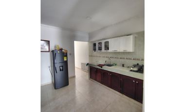 SE ARRIENDA CASA EN EL BARRIO EL MORA DE MONTERIA.