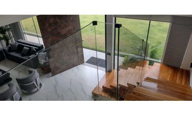 SE VENDE HERMOSA PARCELA, RUITOQUE ALTO, ANTES DE TRES ESQUINAS