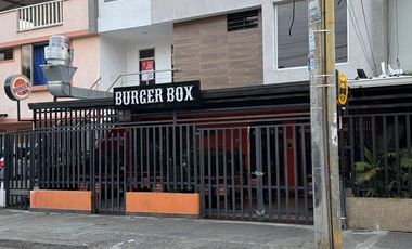 En el Caney se alquila Apartamento Dúplex en 2do y 3er piso