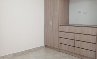 En el Caney se alquila Apartamento Dúplex en 2do y 3er piso