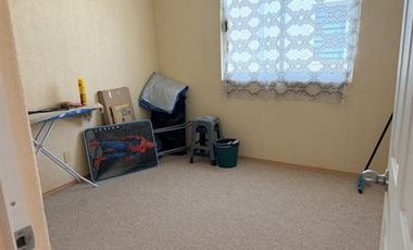 Casa en condominio en Col. Jiménez Cantú, Cuautitlán Izcalli con 2 rec y 2 baños