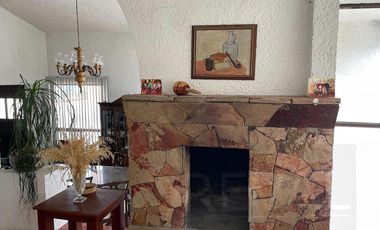 Casa en  Venta en Tequisquiapan con Jardín extenso