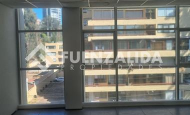 Oficina en Arriendo en Strip Center Vicuña MACKENA