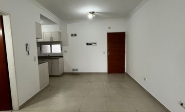 Departamento en alquiler en Moron Sur