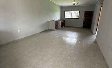 Casa en venta c/ cochera en Palpalá