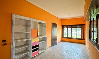 Casa en venta en Lanús - AMPLIAS MODALIDADES DE PAGO !
