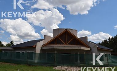 VENTA DE CASA A TERMINAR EN CAMPOS DE ROCA