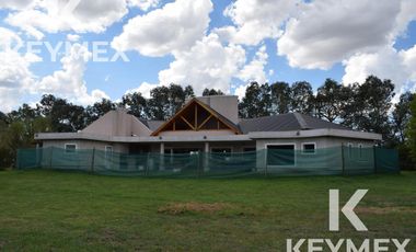 VENTA DE CASA A TERMINAR EN CAMPOS DE ROCA