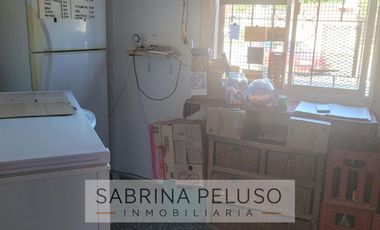 Venta de casa multifamiliar en Gregorio de Laferrere