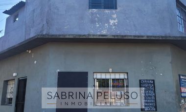 Venta de casa multifamiliar en Gregorio de Laferrere