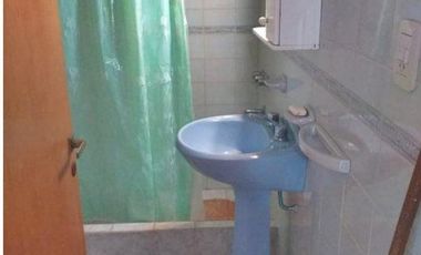 Casa mas departamento de dos ambientes en un hermoso barrio residencial de Mar de Ajo!!