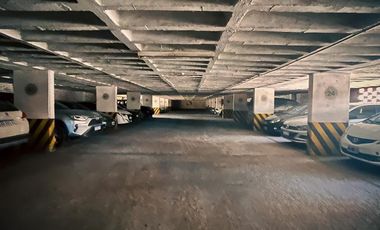 Cochera en Venta - Barrio Centro