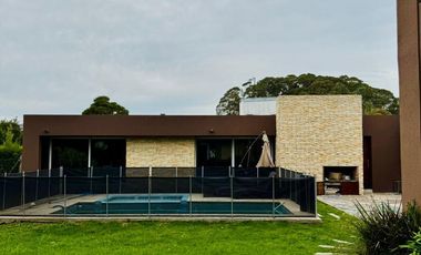 Casa en Los Acantilados