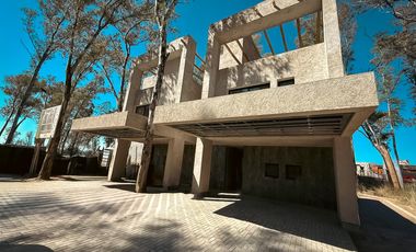 Duplex en Venta de 3 Dormitorios - Nuevo Malagueño