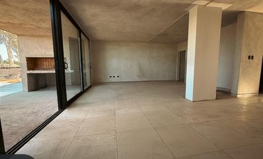 Duplex en Venta de 3 Dormitorios - Nuevo Malagueño