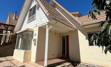 AMPLIA CASA DE 4D EN EL SOL, QUILPUE