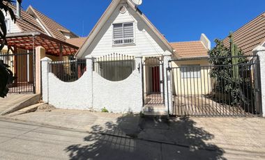 AMPLIA CASA DE 4D EN EL SOL, QUILPUE