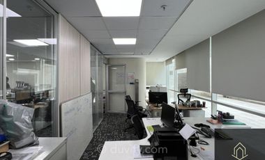 Oficina en arriendo ubicado en Barrio El Golf