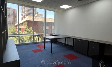 Oficina en arriendo ubicado en Nueva Las Condes