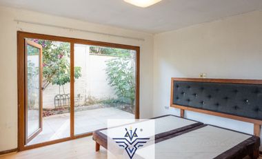 Casa en venta  5 dormitorios C/ est en Miraflores bajo