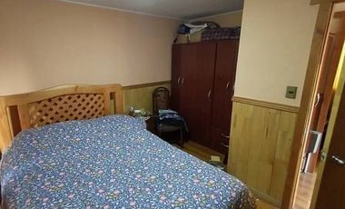 Casa en venta c/ estacionamiento en Metro Macul