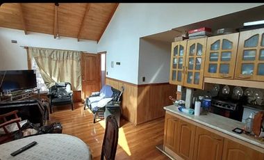 Casa en venta c/ estacionamiento en Metro Macul