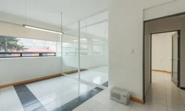 Edificio en venta en General Manuel Ávila Camacho, Naucalpan de Juárez, México