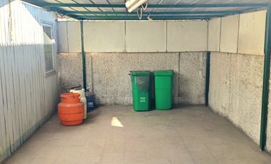 CASA EN VENTA SAN JOAQUIN EXCELENTE UBICACION