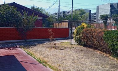 CASA EN VENTA SAN JOAQUIN EXCELENTE UBICACION