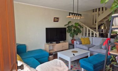 Casa en Arriendo en Avenida Duao 703, Maule