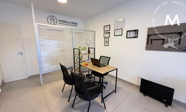 Local en venta con dos baños - Villa Ballester Centro