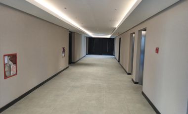 Alquiler de oficina de 86m2 en San Isidro