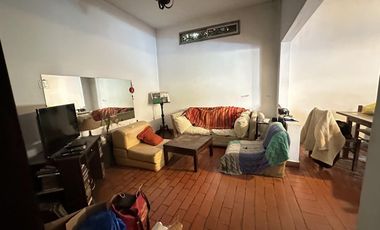 Casa tipo Ph al fondo con cochera y verde
