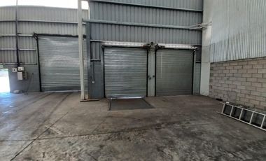 Depósito en Garin