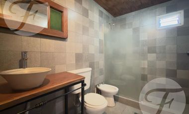 Casa de Campo en Alquiler en Gobernador Castro | 0.5 hectárea con Piscina, 4 Dormitorios y Equipada
