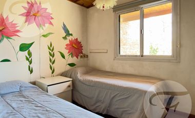 Casa de Campo en Alquiler en Gobernador Castro | 0.5 hectárea con Piscina, 4 Dormitorios y Equipada