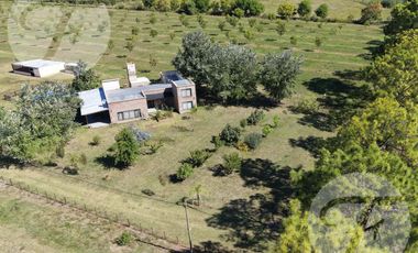 Casa de Campo en Alquiler en Gobernador Castro | 0.5 hectárea con Piscina, 4 Dormitorios y Equipada