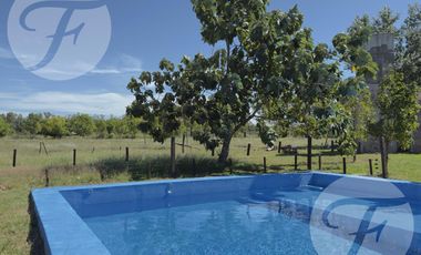 Casa de Campo en Alquiler en Gobernador Castro | 0.5 hectárea con Piscina, 4 Dormitorios y Equipada