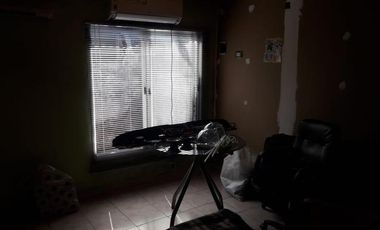 BALCARCE 200 - 2 CASAS - LOTE 260 MTS - V.MARTELLI - VENDE