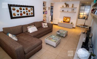 Casa en  venrta, moderna, zona san Carlos