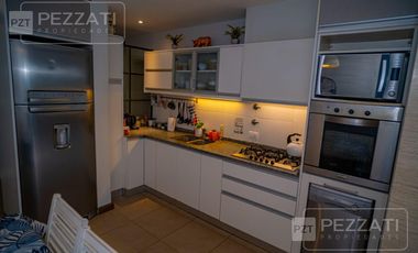 Casa en  venrta, moderna, zona san Carlos