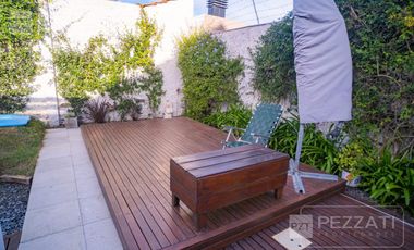 Casa en  venrta, moderna, zona san Carlos