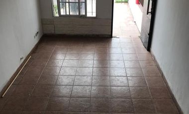 2 Dúplex juntos en José C Paz Arias Esq. Ant. Argentina