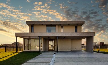 Casa en Venta - Magallanes