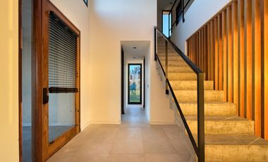 Casa en Venta - Magallanes