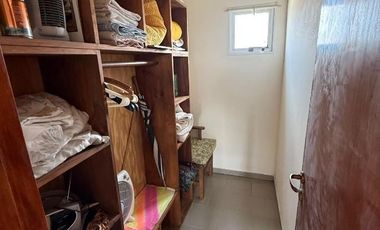 Casa en  Avenida costanera en Mar de Ajó